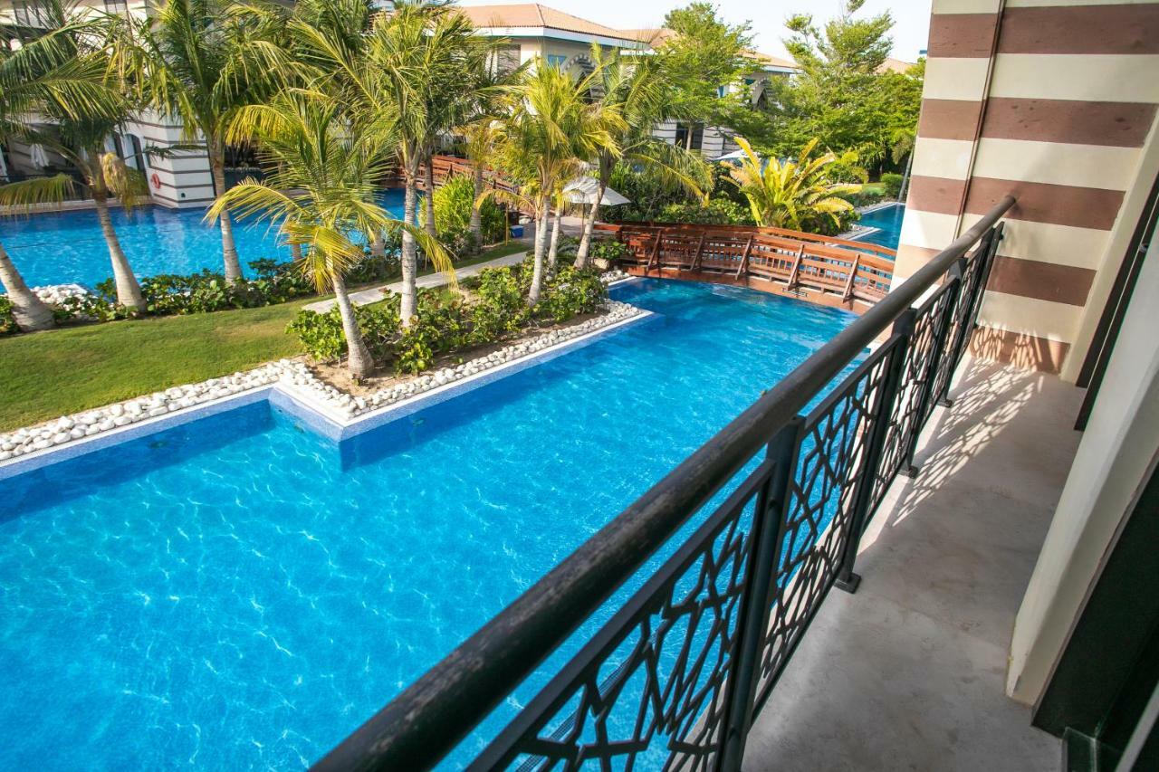 Zabeel Saray Royal Residences Lagoon Villa Дубай Экстерьер фото